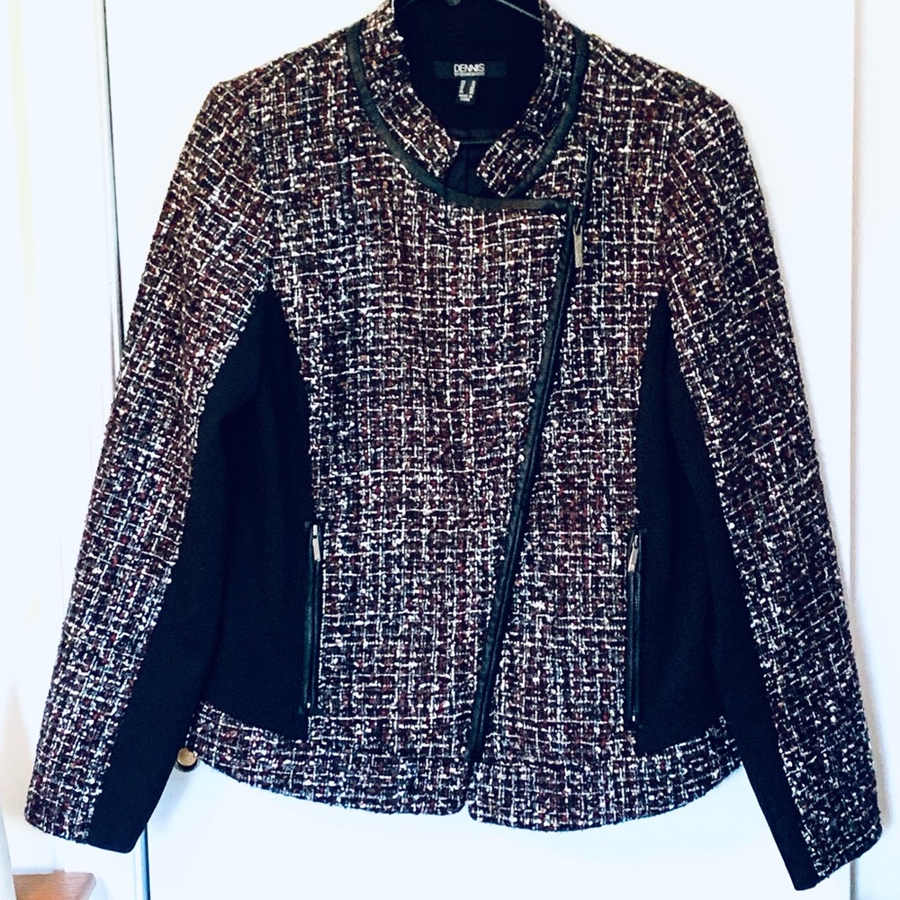 Women’s Chic DesignerJacket Sz 12 diagonal zip multicolor Great W/black pants